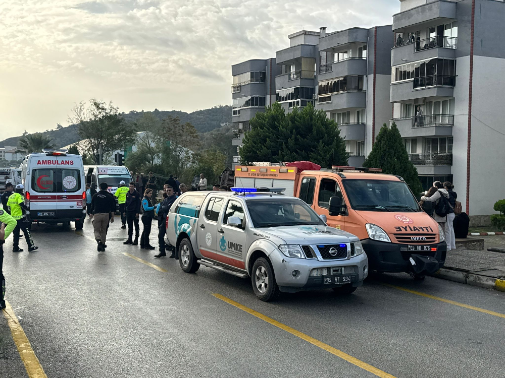 Söke’de iki servis aracı çarpıştı: 5 yaralı