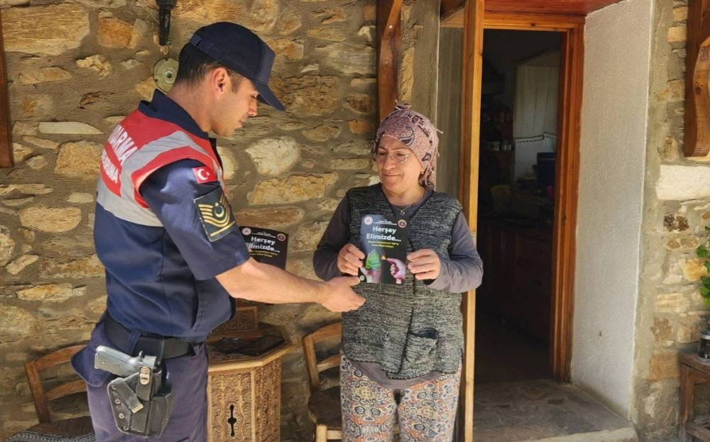 Bu Çiçeği Koparanlara 557 Bin TL Ceza!